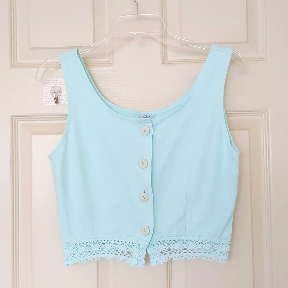 NWOT. Vintage 100% Cotton Cropped Tank Top with cotton laces.